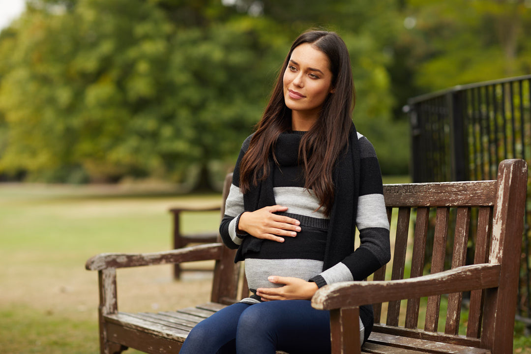 Maternity Nursing Knitwear: Comfort and Style for Moms