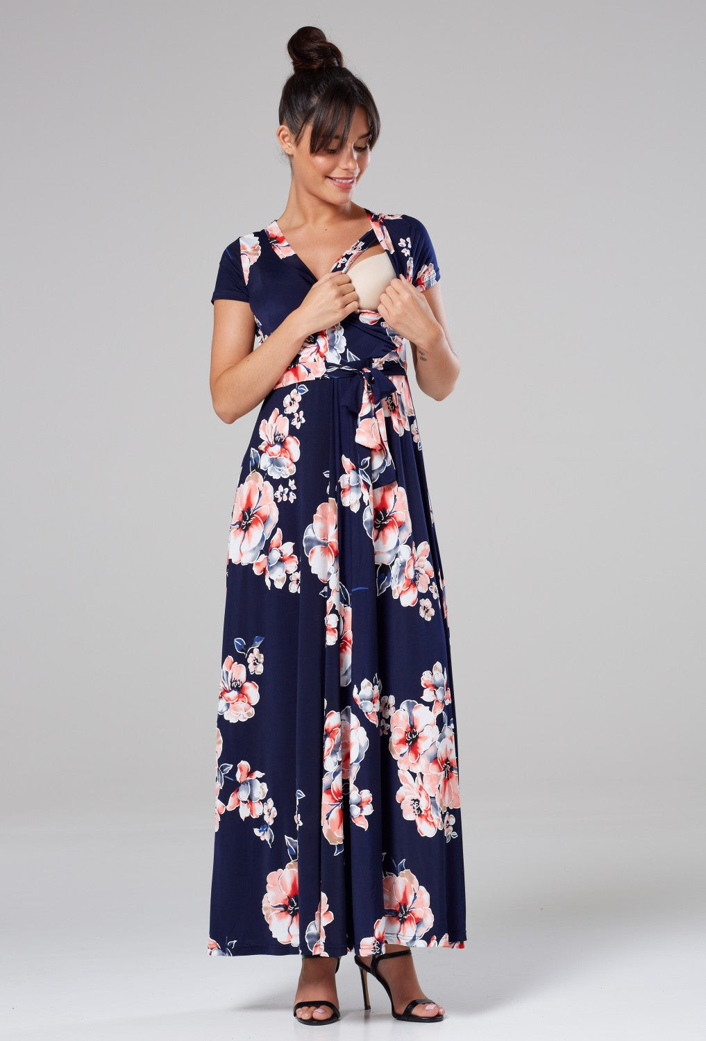 Maternity Nursing Maxi Wrap Dress in Flower Print