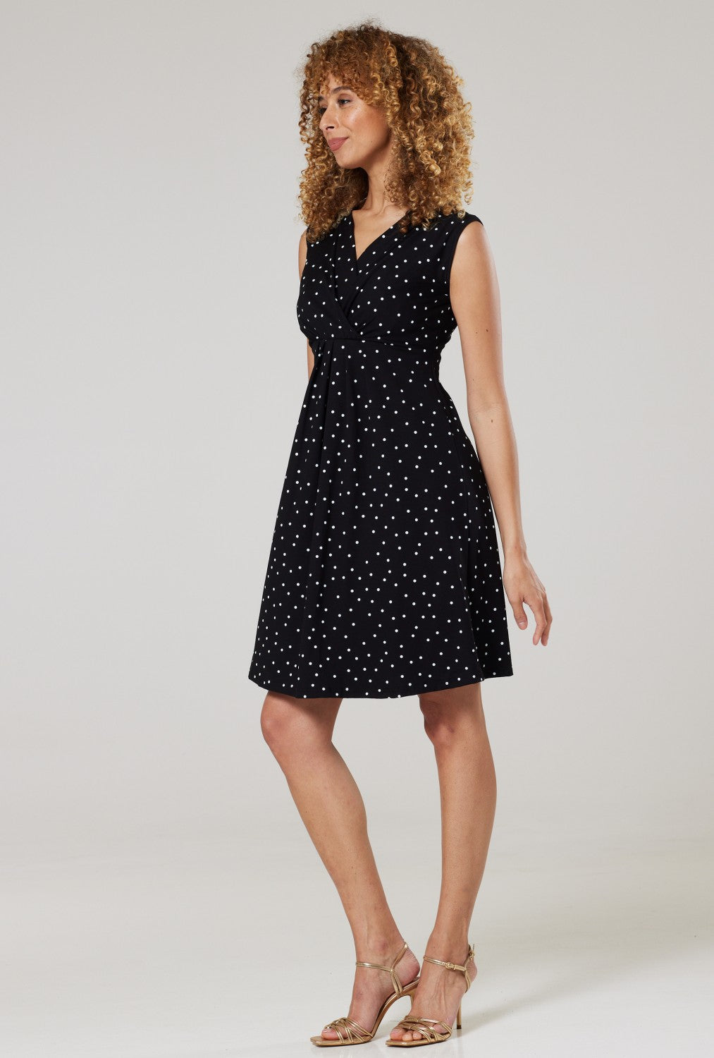 Maternity Nursing Summer Wrap Dress in Dots